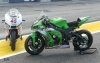 Les deux proto à fourche avant non conventionnelles lors d'essais privés à Nogaro