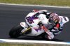 Johnny Rea décroche la 1e place des 1ers essais qualifs.