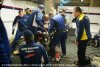 Branle bas de combat dans le stand de la BMW n°99