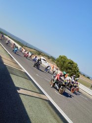 Holeshot de Mickaël Perrin #97 lors de la première course du samedi 8 juillet 2023
