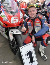 Michael Dunlop en Numéro 1 sur le Tourist Trophy 2013