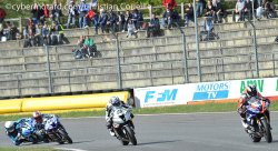 Baston pour la place d'honneur en supersport 1