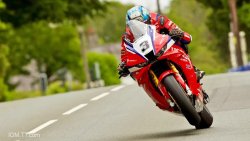 Samedi 31 mai 2026, Dean Harrison remporte sa première victoire en superbike