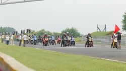 Départ de la première course du dimanche 11 juin 2023
