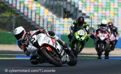 Zaepfel trouve la faille et s'impose