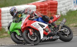  Metro sur de bons rails en superbike