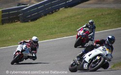 Samedi, course 1, Cyril Cigana attaque Florian Pelegrin et passe 3e