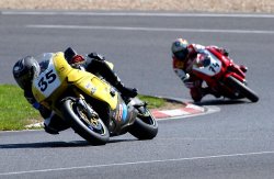 Féroce mano à mano entre Aprilia et Ducati