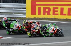 Leon Haslam de bout en bout en 1ère manche