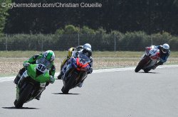 Supersport : Gregory Leblanc (Kawasaki-Pirelli) seul au monde