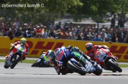 Holeshot pour Lorenzo