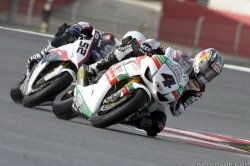 A Portimao, Johhny Rea bat le record de la piste !