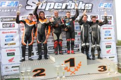 Podium de la première course side-car