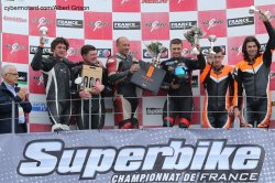 Podium général de la course du dimanche