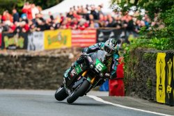 Michael Dunlop remporte le supertwin le 3 juin 2025
