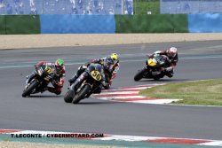 Excellent départ d' Arnaud Rouveret sur son Aprilia N°56