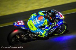 Dimanche 7H15 : Le podium du superstock s'éloigne pour la Suzuki N°72