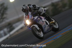 La Suzuki N° 67 toujours dans le coup !