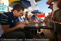Dédicaces du team BMW N°99