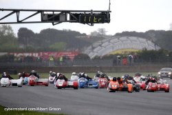 Départ de la première course side car