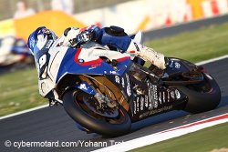 La BMW N°99 sur le podium