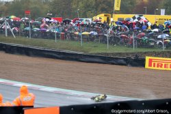 Chute de James Ellison