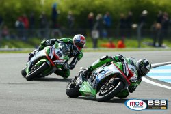 Un doublé Kawasaki en première manche.