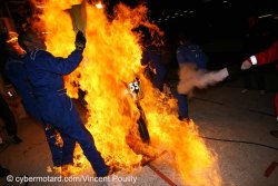 <A name="incendie55">Début d'incendie sur la Honda National Motos </A>