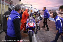 A la poursuite de la victoire en superstock