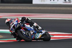 course en demi teinte pour Loris Baz
