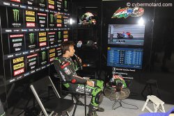 Johanndans son box à Losail après les essais qualificatifs