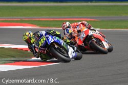 Rossi encore sur le podium