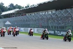Les pilotes Kawasaki n' ont laissé que des miettes !