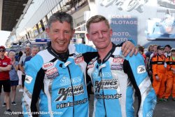 John Holden, toujours présent