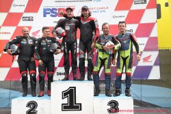 Podium général dimanche 