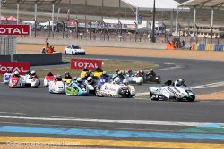 Petit plateau pour un championnat mondial de side-car