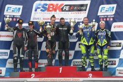 Podium de la course F2 du samedi