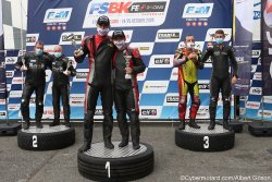 Podium F1 600