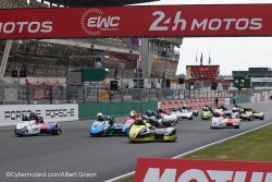Départ de la première course, les français en nombre