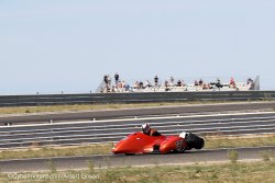 Nouvelle tribune sur le circuit de Lédenon