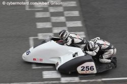 Pierre Leguen et Carole Cacciolato prennent la tête du championnat F2