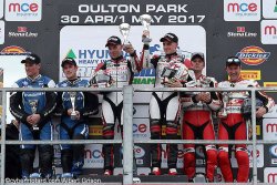 Podium F2