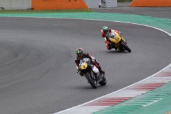 Régis Lebreton (n°3) sur son proto Pierobon complète le podium