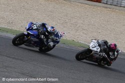 Magnifique mano à mano entre Clere et Bau en 2e manche supersport