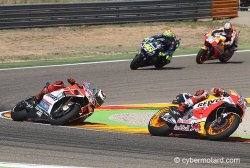 Marquez prend la direction des opérations au cap de la mi-course à Aragon