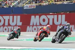 Première victoire - surprenante - de Vinales sur sa Yamaha à Assen
