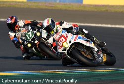 Superstock : La Suzuki N°50 de Motors Events est le solide leader de sa catégorie