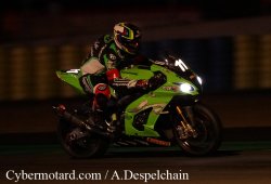 24h Moto > Samedi > 23h00 : La Kawasaki SRC N°11 produit son effort
