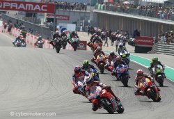 Un duo de Ducati s'échappe en tête