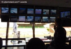 Ce sont les cameras du circuit qui fourniront les images TV